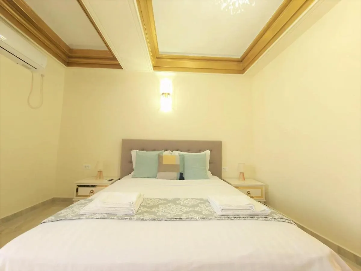 Laroka House Luxury Apartment City Center Universitate Bukarest